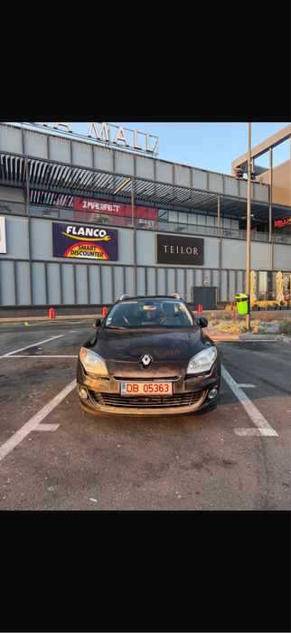 Vând renault megane 3