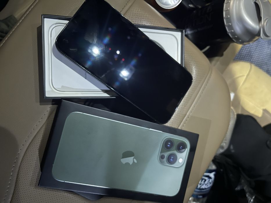 Продам смартфоны apple