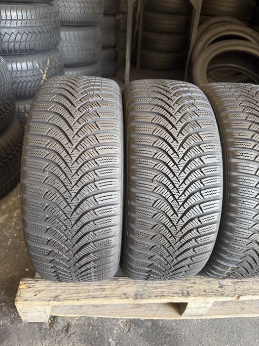 4 anvelope iarna 195/50/15 Hankook 7-8 mm!