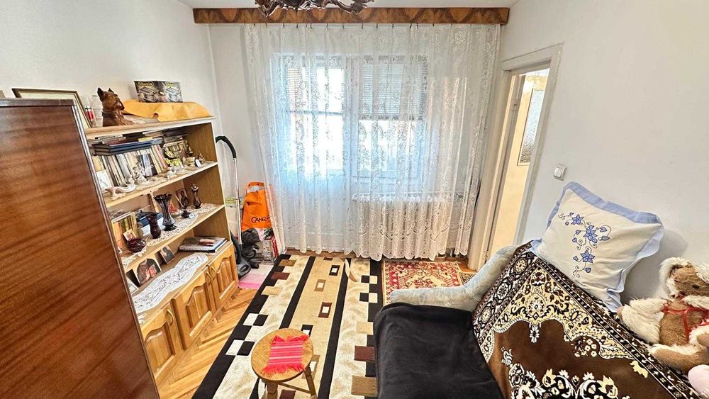 Proprietar vand apartament 2 camere 42 mp Girocului
