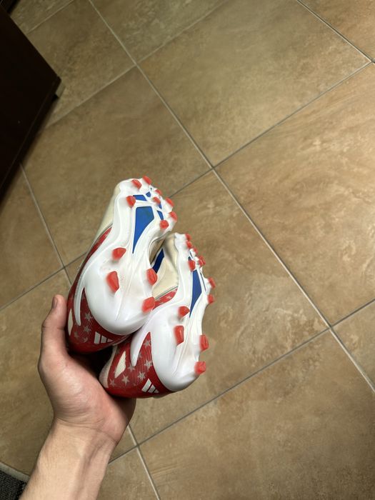 Продам профессиональные бутсы