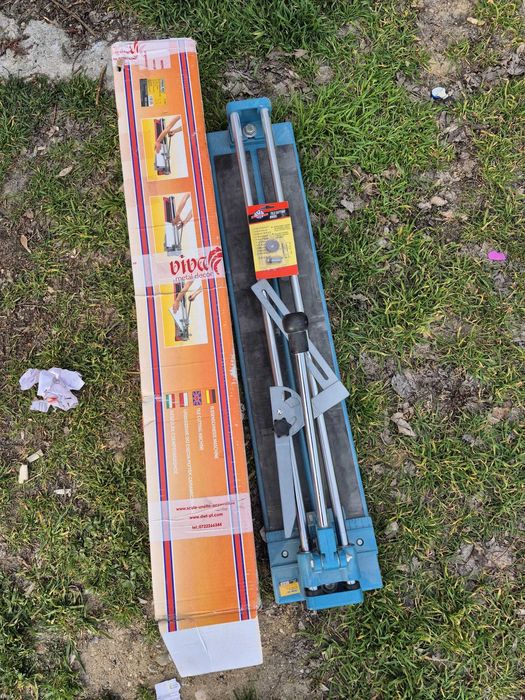 Mașina taiat gresie