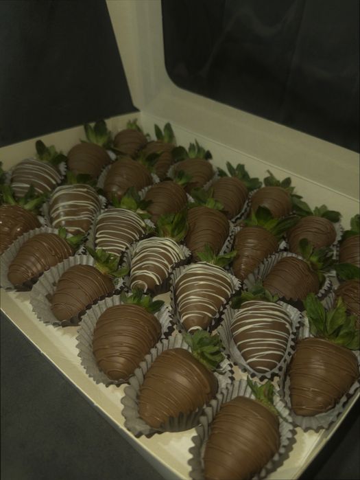 клубника в шоколаде