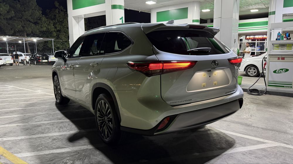 Toyota haylandi haybrit 2026