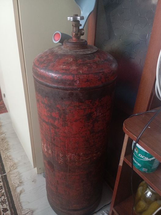 Продаю за 10000 тенге