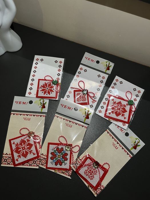 Ръчно изработени мартеници с шевици