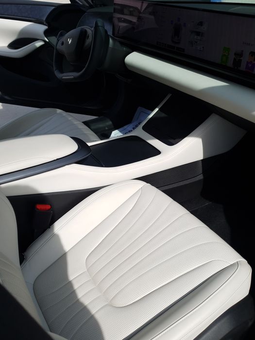 Geely Jiyue Robo 07. Elektro-Mobil