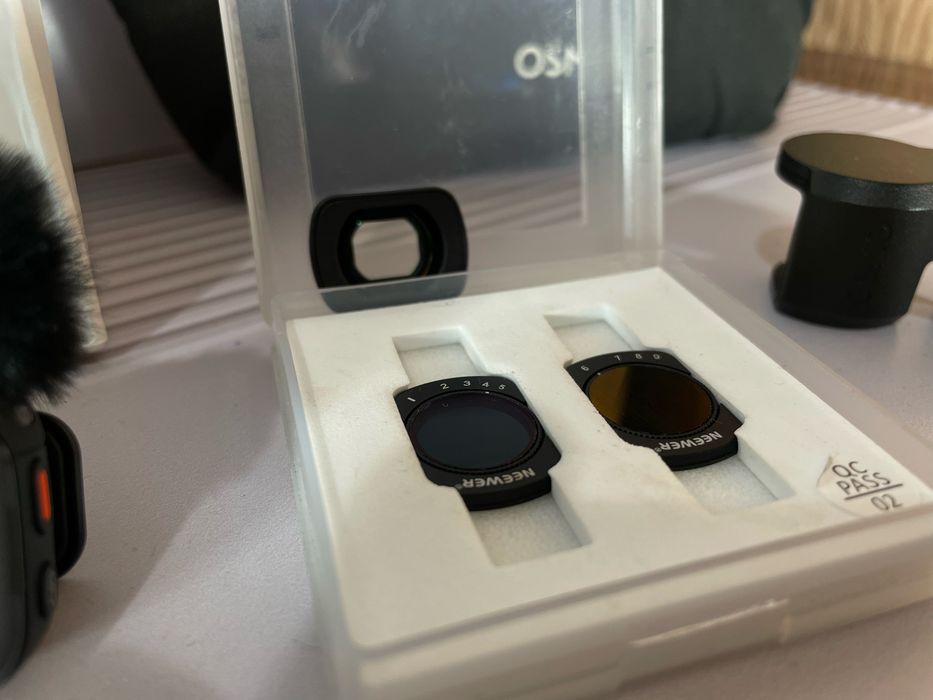 DJI Osmo Pocket 4 Creator Combo