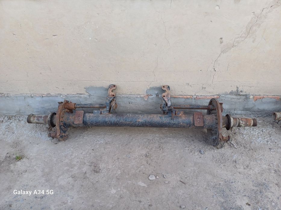 Оси,чулок на прицеп камаз