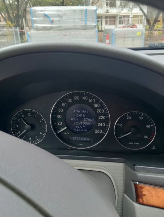 Mercedes Benz E class