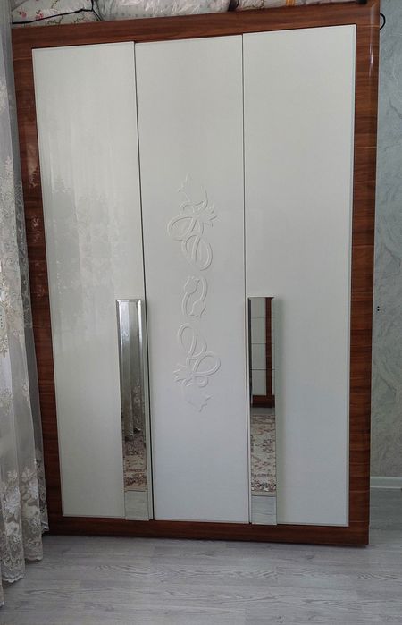 СРОЧНО! Продам мебель