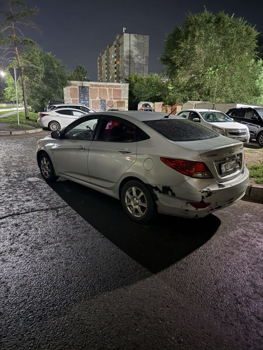 Продам бампера на Hyundai