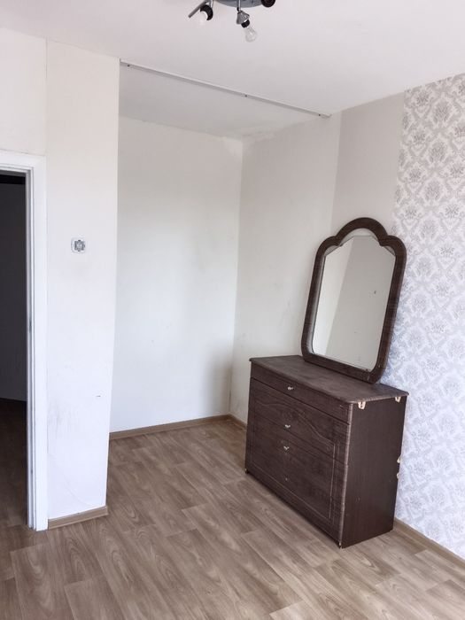 Продам 3 х комн квар. 7-30, 9 этаж.