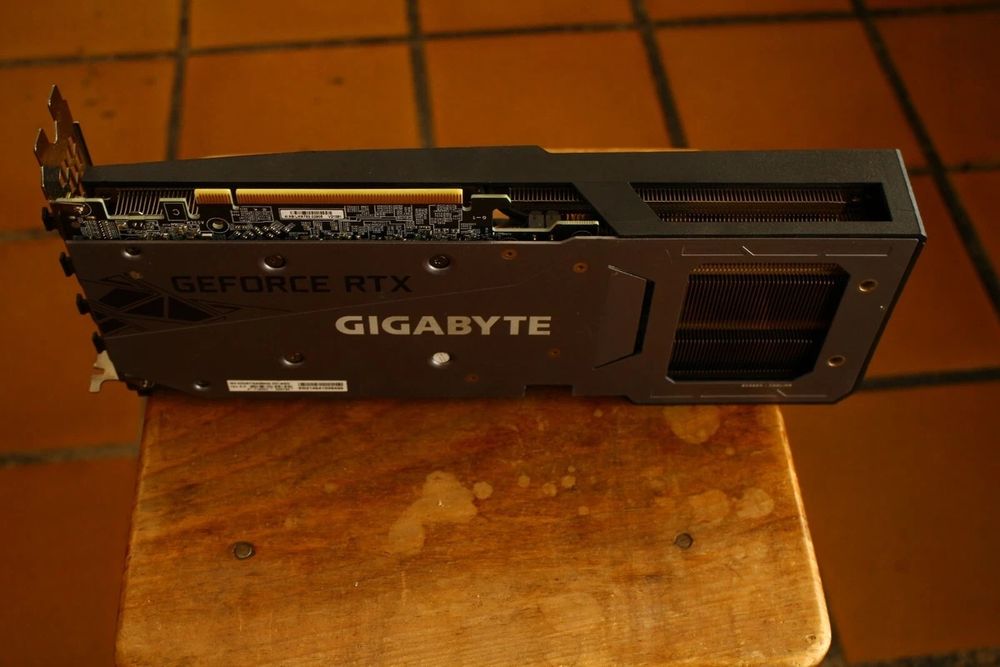 Gigabyte RTX 3060 TI LHR OC  8GB  GDDR6