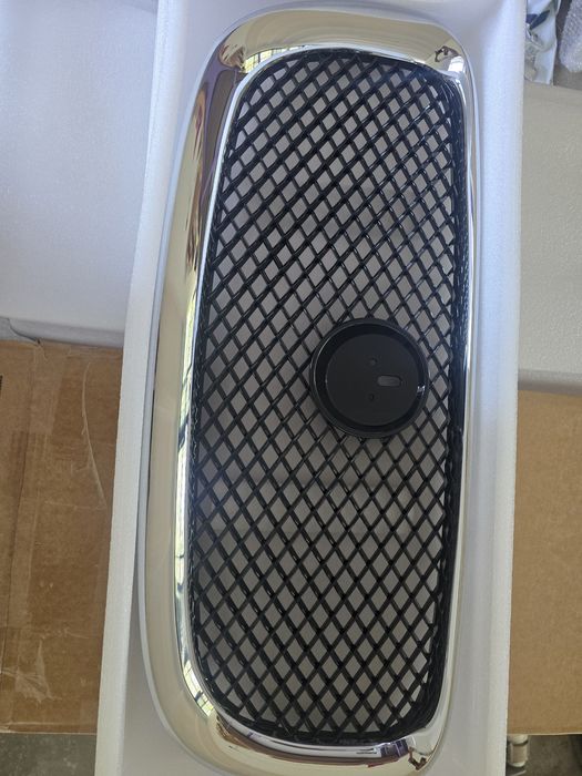 Grila centrala bara fata jaguar xf sport x250 2012-2015