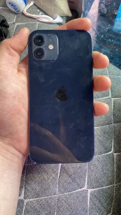 iPhone 12,срочна продаеться