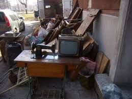 Кърти, чисти, извозва! Хамали Бързи -точни-коректни! Професионално!