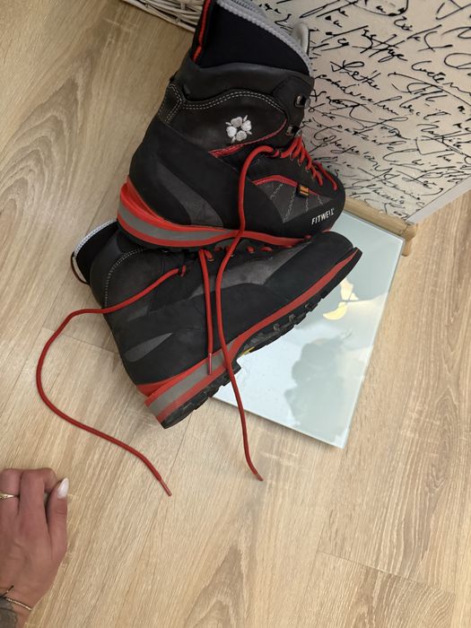 Fitwell обувки за планина полуавтоматик