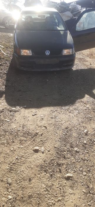 Folcvagen-Polo на части1.0 (50 кс/фолцваген.поло.1000-кубика на части