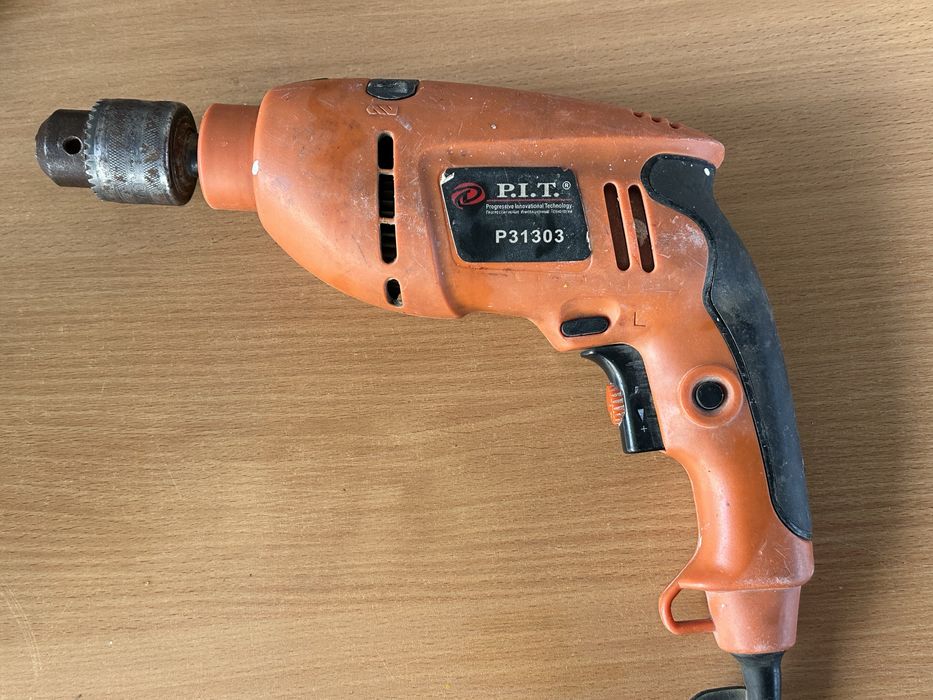 Продаю дрель,перфоратор ,лобзик, болгарку