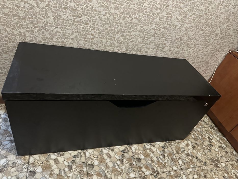 Продам тумбу в хорошем состоянии