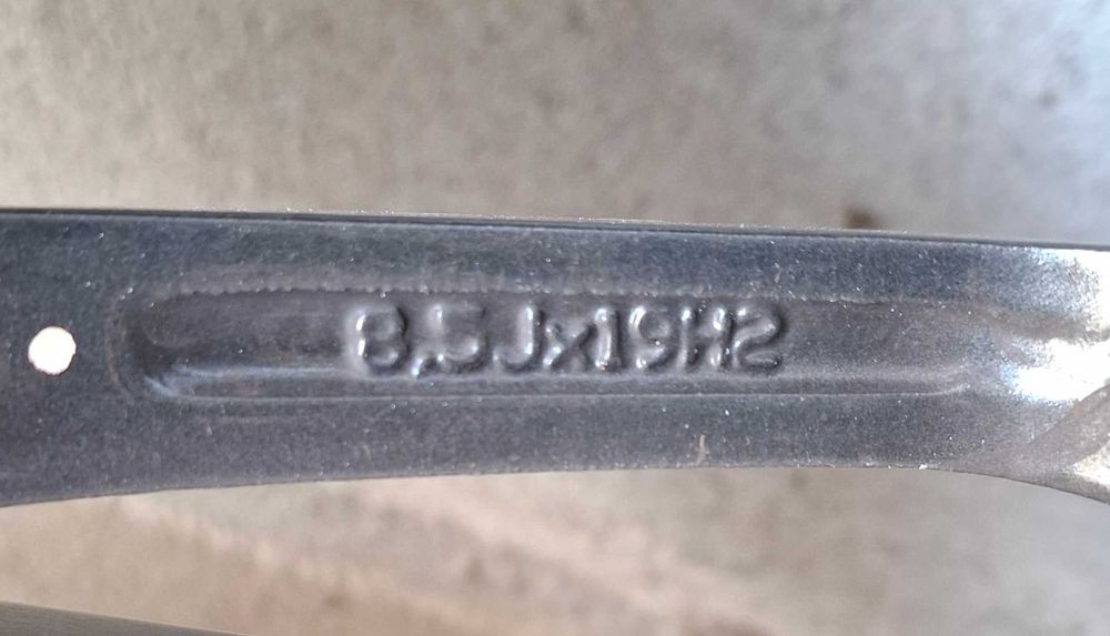 Джанти Rondell 19" с гуми 235/35/19