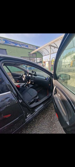 De Vânzare Renault Laguna an 2010 1.6 Benzină