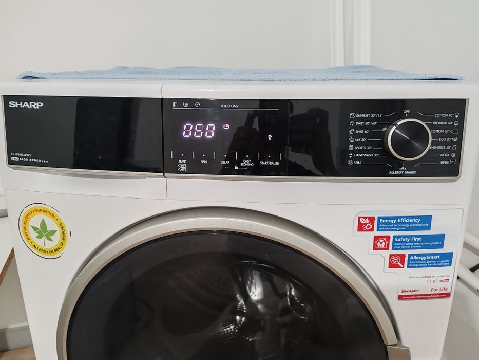 Mașina de spălat Sharp// 8 kg// 1400 Rotații
