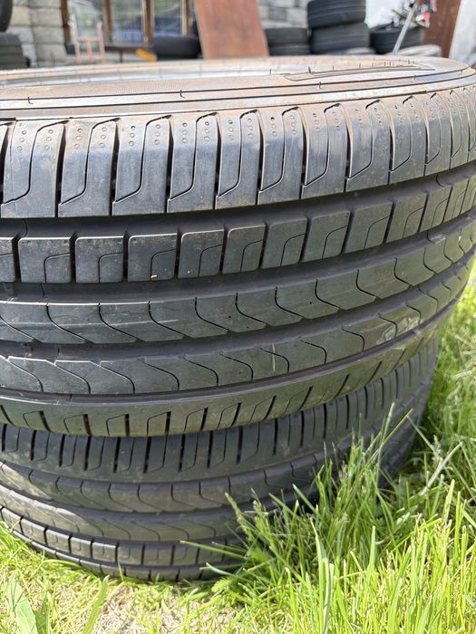 255/55/19 Pirelli Scorpion verde