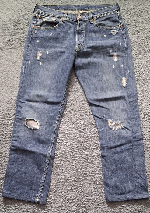 Blugi bărbătești Levis