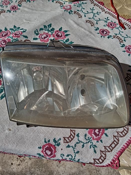 Far polo 6N2 partea stg sofer