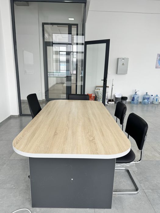 Ofis mebellari sotiladi