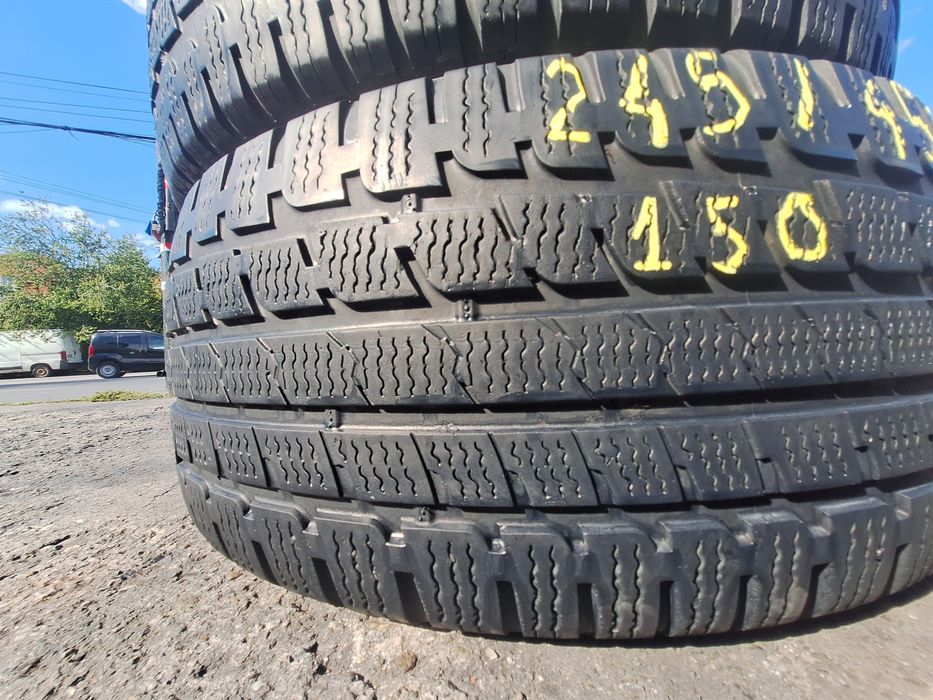 2 anvelope iarna 245/45r19 Kumho Montaj Gratuit