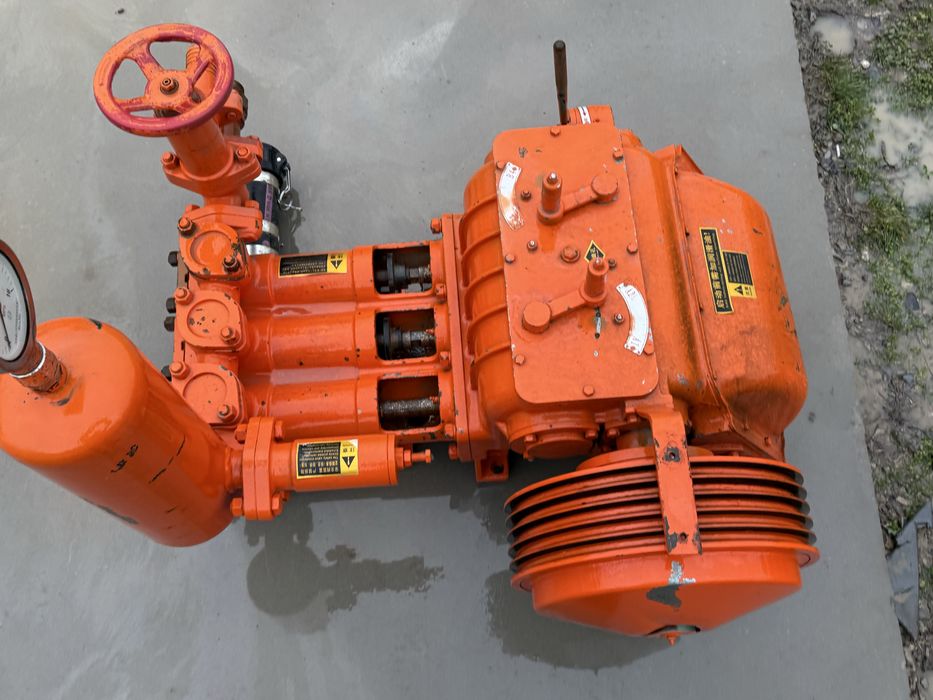 Бутална Помпа за Кална вода Сондажна bw250