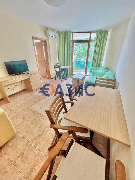 Продава се Двустаен апартамент в к.к. Слънчев бряг - 75 кв.м за 1020 €/кв.м - Снимка #12