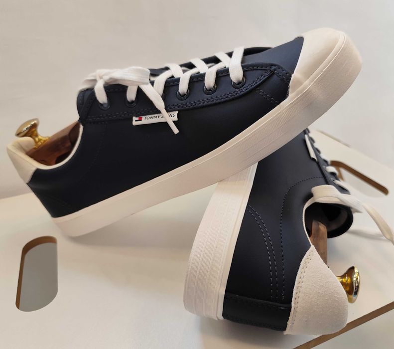 Pantofi sport casual 44 premium Tommy Hilfiger NOI piele naturala moal