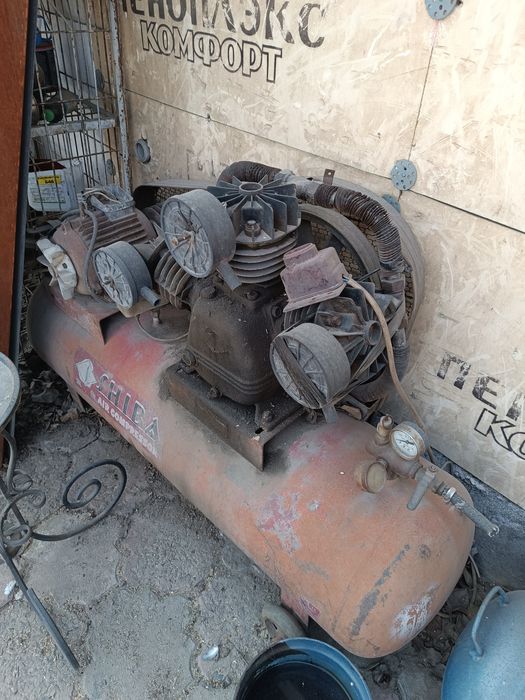 Компрессор продам