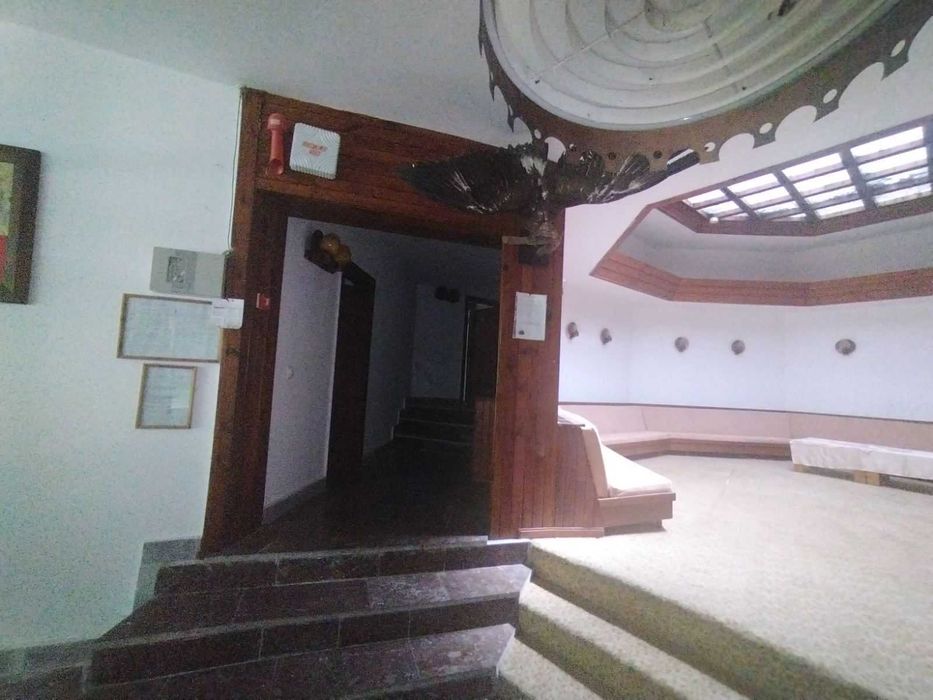 Продава се Хотел в Ямбол, Зорница - 850 кв.м за 177 €/кв.м - Снимка #1