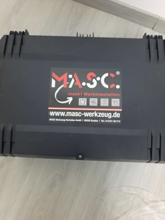 Polizor unghiular M28 Lithium-Ion nou