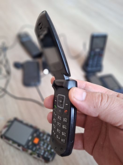 Продам Samsung S2700