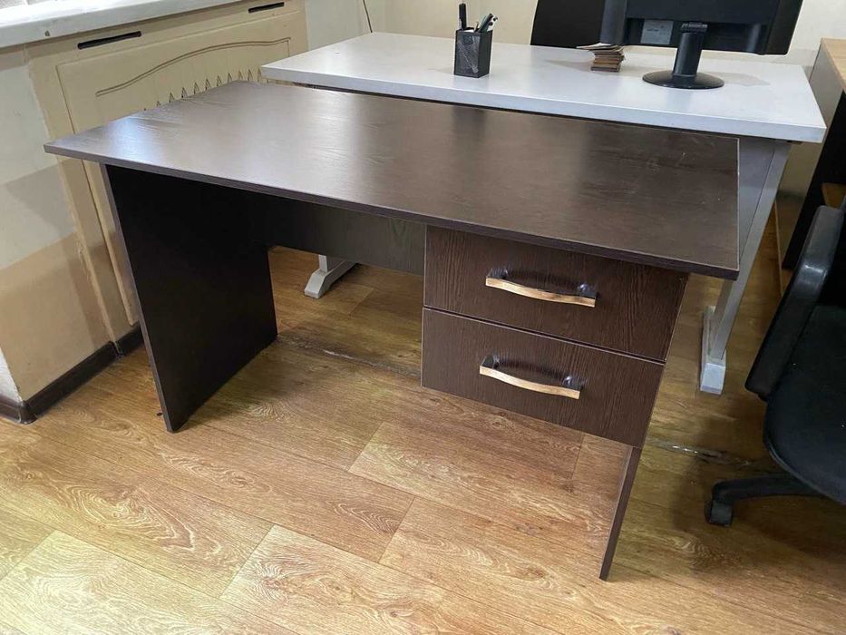 Письменный стол от производителя