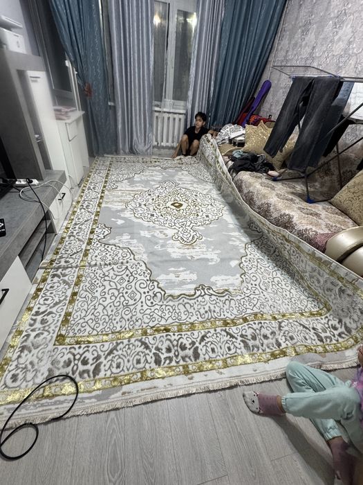 Новый ковер 2,5 на 4 метра