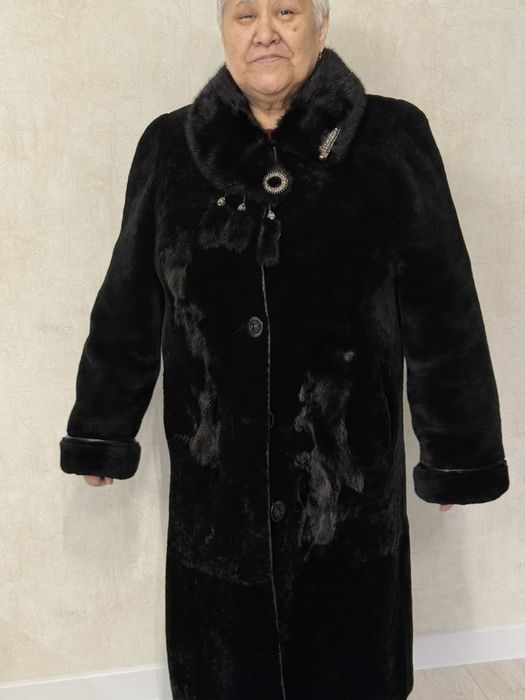 Продам шубу Мутон