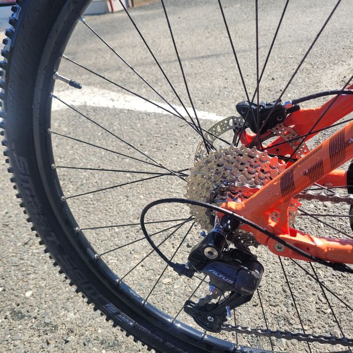 Vând bicicleta ghost kato 27.5 Fs