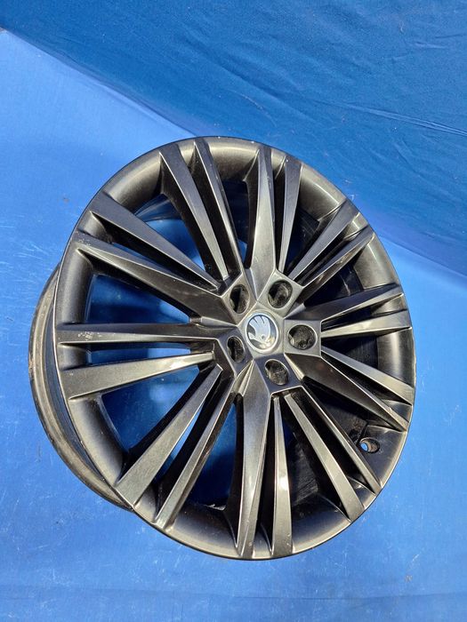 1 Janta Aliaj 5x112 19'' OEM Skoda Superb 3 - 8J ET 44 !