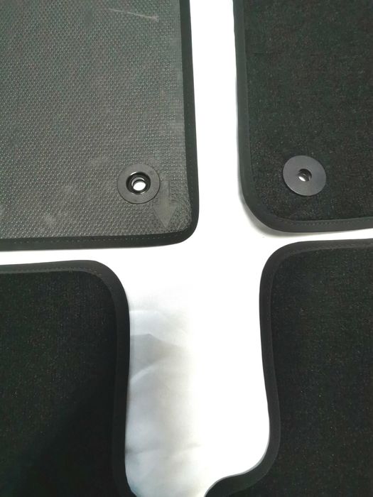 Covorase mocheta Premium Audi A4 B6/B7 sedan/kombi 2000-2008