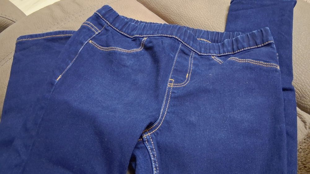 Суитшърти Beneton и термо дънки