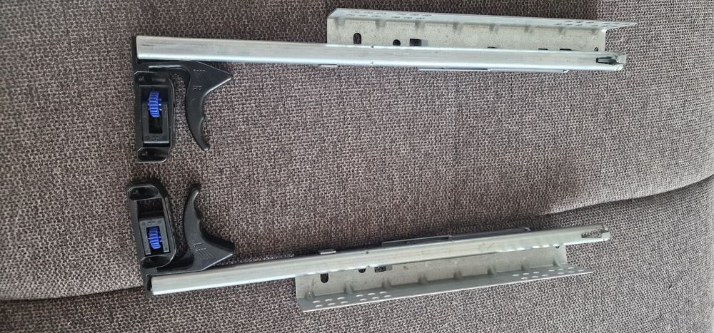 Продам направляющие Hettich