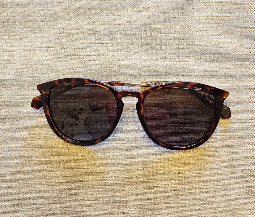Дамски слънчеви очила Polaroid - 60 лв