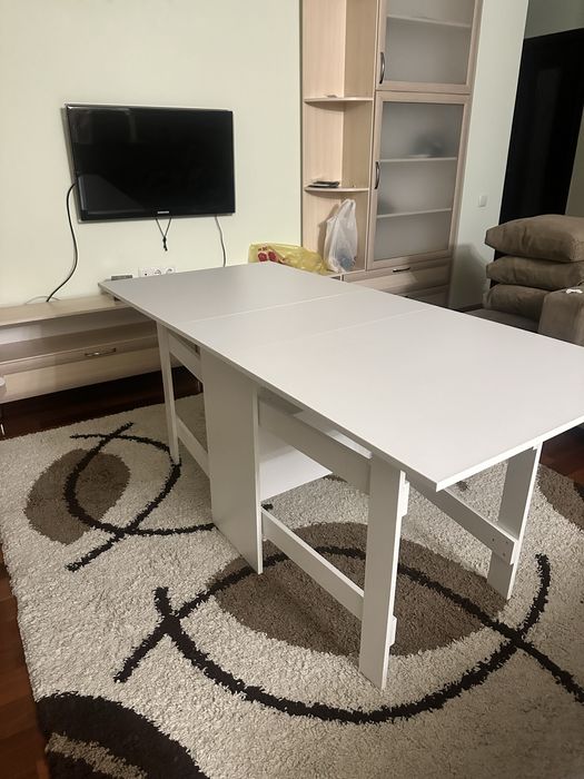 Сдается стол в аренду